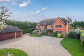 11 Egmont House, High Pine Close, Weybridge KT13 9EA