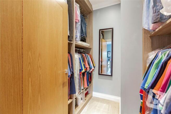 Walk-In Wardrobe