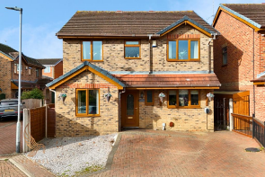 6, Jacks Way, Upton, Pontefract WF9 1PH