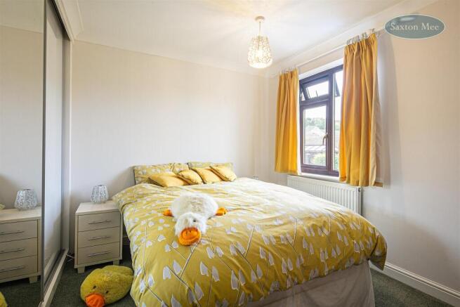 3 bed Semi-Detached for sale Image 10