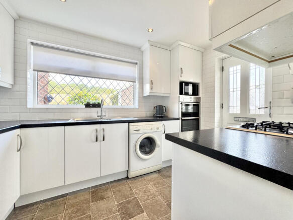 Sandgate Drive, Kippax, West Yorkshire, LS25 photo 4
