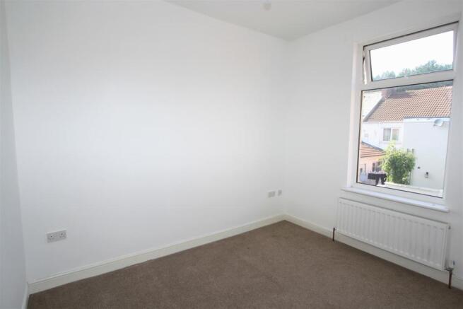 Bedroom 2.JPG