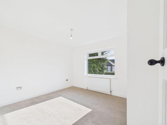 2 bed Semi-Detached Bungalow for sale Image 9