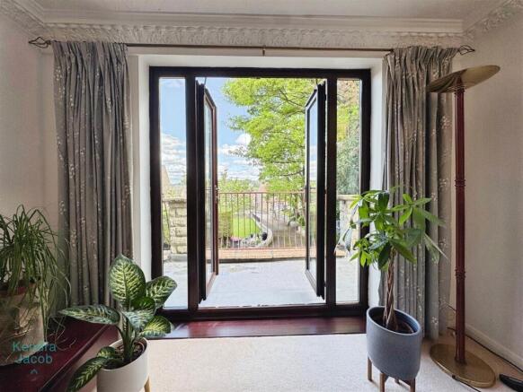 3 bed Detached for sale Image 6