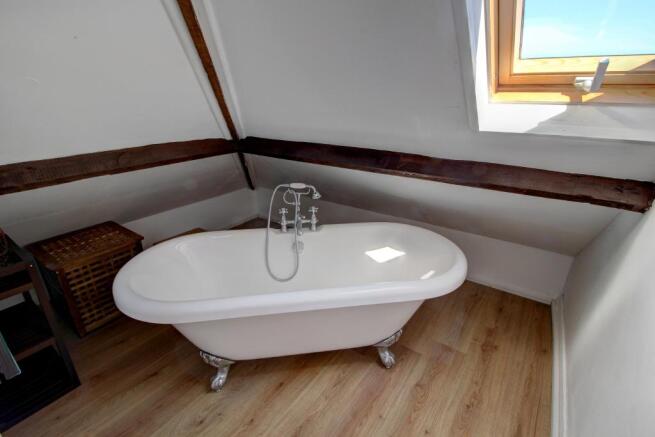 Bathroom to loft