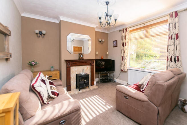 Lounge 1