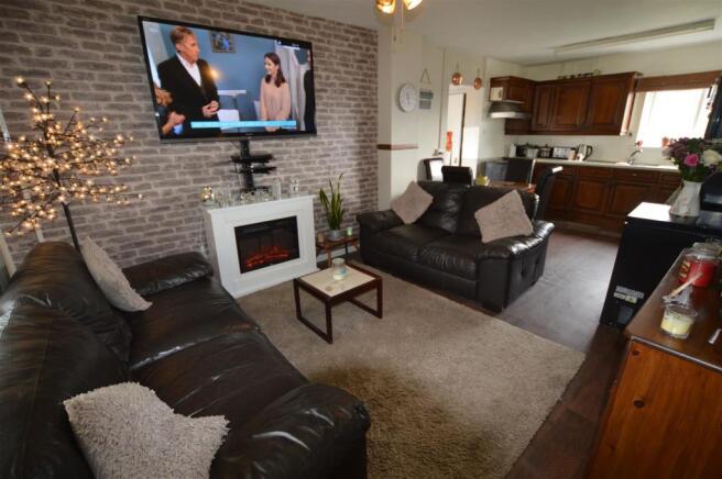 Family Room.JPG