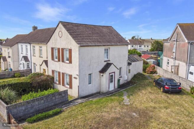 8 Coronation Way