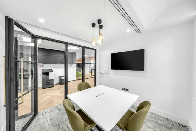 bd145d2e6dc448d8f52c0e8eb26bf3da-53-54-grosvenor