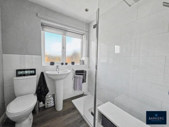3 bed Semi-Detached for sale Image 12