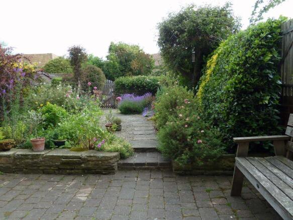 Photo 11