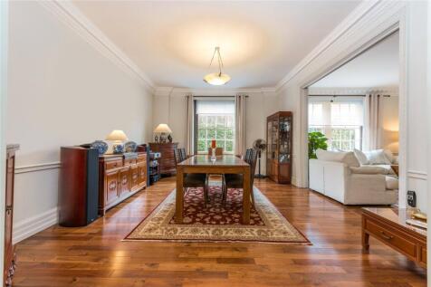 Abbey Lodge,
Park Road, NW8