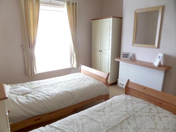 bed 1