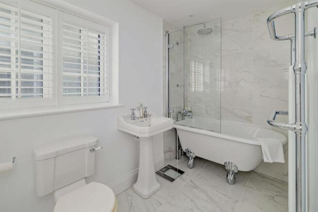 8668417-stills-interior28(1)-800.jpg