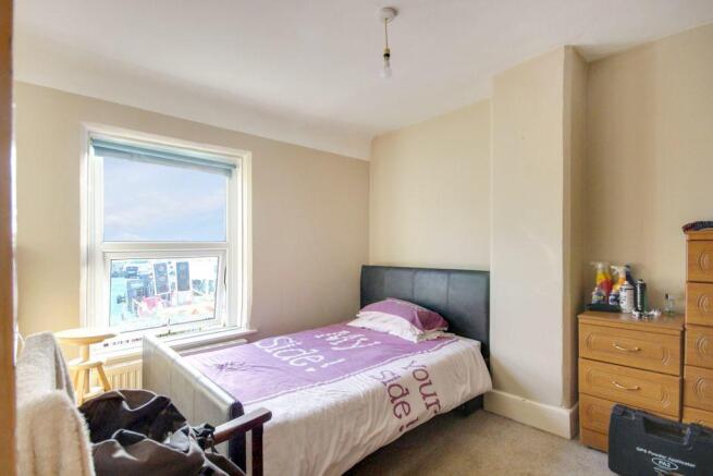 Bedroom 2 (Double)