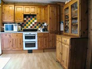 Kitchen 13'2 x 8'4