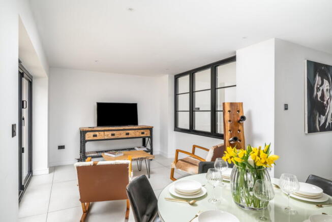Park Rise Close, Harpenden, Hertfordshire, AL5 3AW photo 4