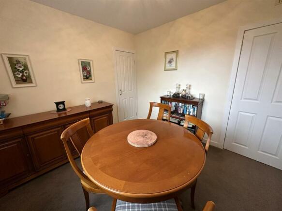 Bedroom 3 / Dining Room