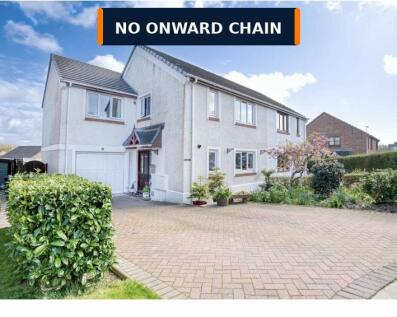 9 Maple Avenue Haverfordwest SA61 1EF