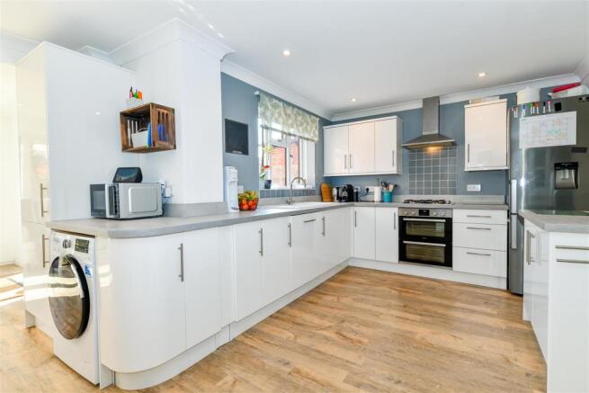 Kitchen, Dining & Family Room