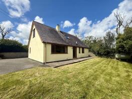 Hyfrydle, Holyhead Road, Llangefni LL77 7YH