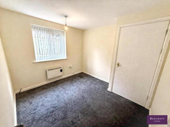 2 bed Apartment for sale Image 5