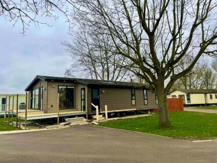Glade Lodge, Manor House Holiday Park, Church Laneham, Nottinghamshire