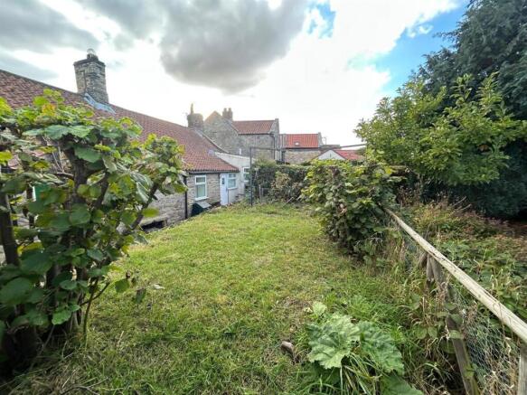 1 bed House to rent Image 6