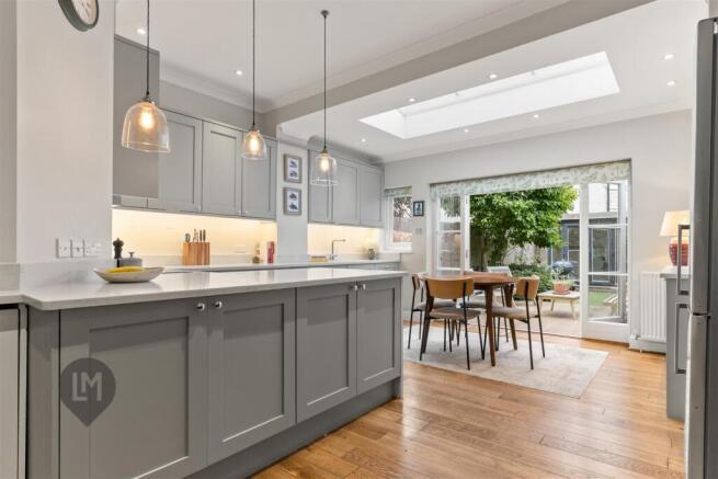 Kitchen/Dining Room