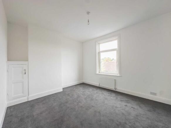 2 bed Terraced for sale Image 10