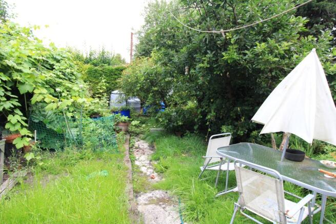 GARDEN]
