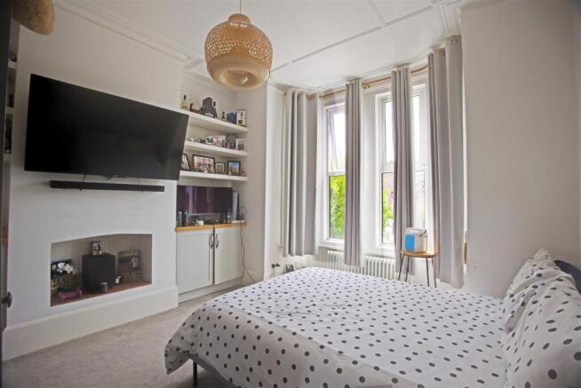 Lounge (Ground Floor