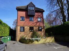 8, Glendale Court, Sandhurst Road, Tunbridge Wells TN2 3TD