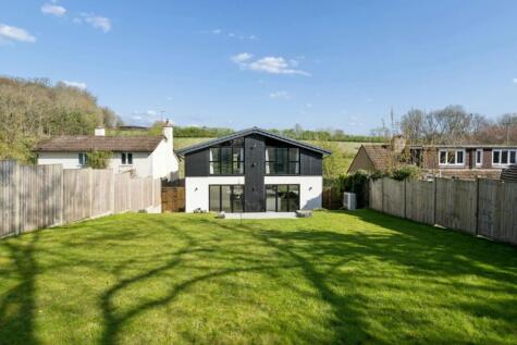 Nags Head Lane, Great Missenden, HP16