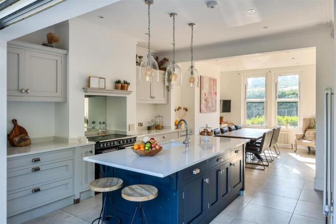 Kitchen Diner.jpg