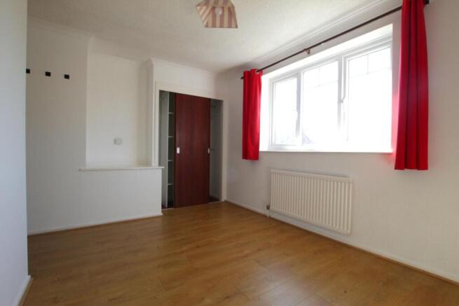 Bedroom 1.JPG