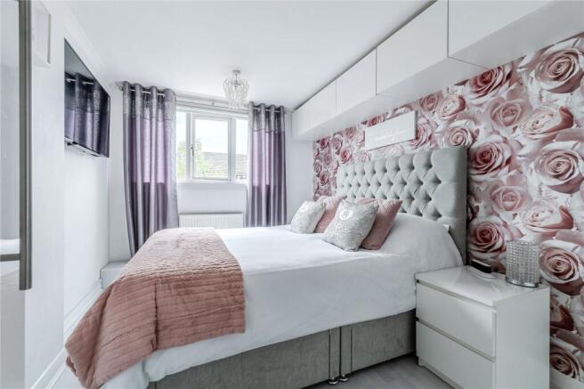 3 bed Semi-Detached for sale Image 11