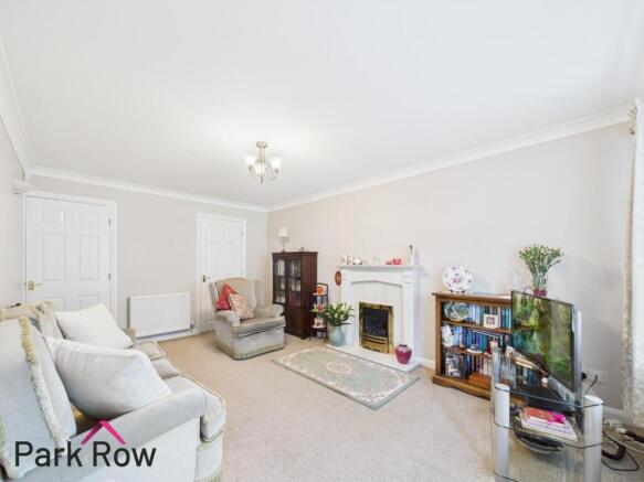 2 bed Semi-Detached Bungalow for sale Image 7