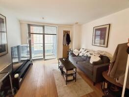 Flat 83, 3, Whitehall Quay, Leeds LS1 4BU