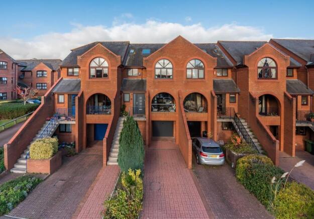 7 Old Mill Close