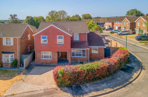 Selwood Way, Downley, High Wycombe, Buckinghamshire, HP13