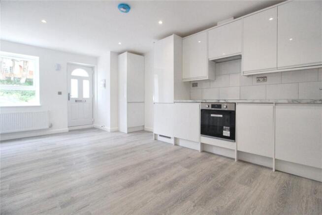 Lounge / Kitchen