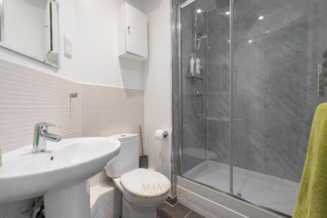 En Suite Shower Room