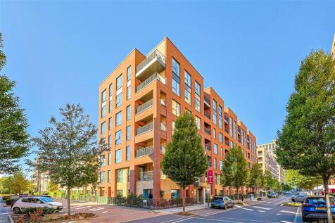 Lismore Boulevard, Colindale Gardens, Colindale, NW9
