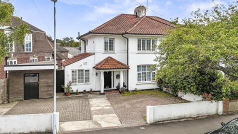 Broomfield Avenue, Worthing