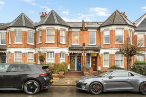 5, Sedgemere Avenue, East Finchley, London N2 0SY