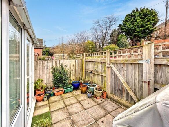 Fairfield Gardens, Honiton, Devon, EX14 - View 5