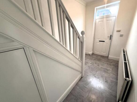 Entrance Hallway.jpeg