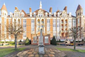 Flat 19, Gainsborough House, Frognal Rise, London NW3 6PZ