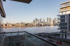 Flat 301, 4 Iverson Point, Harrison Walk, London SE10 0YN